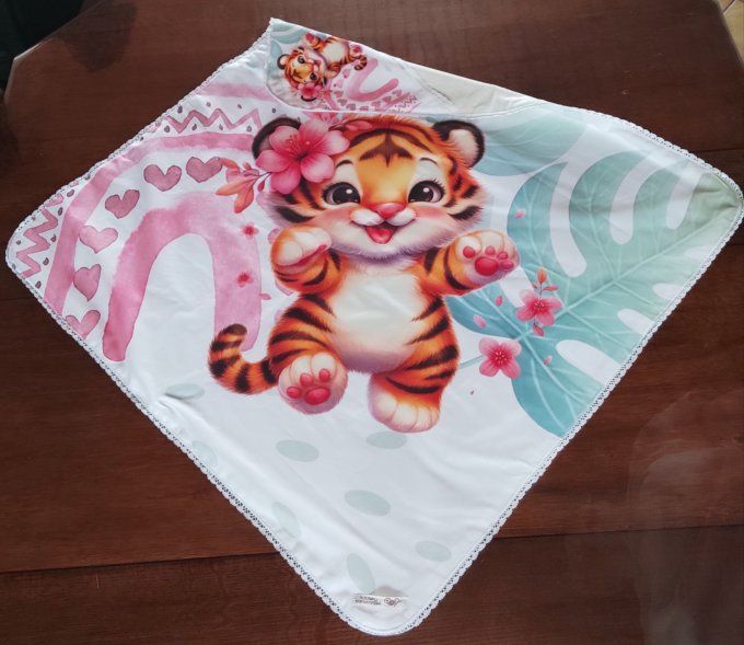 Cape de bain tigre rose