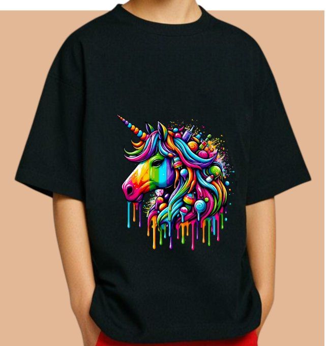 Tee-shirt Fille manche courte ou longue noir licorne coloré