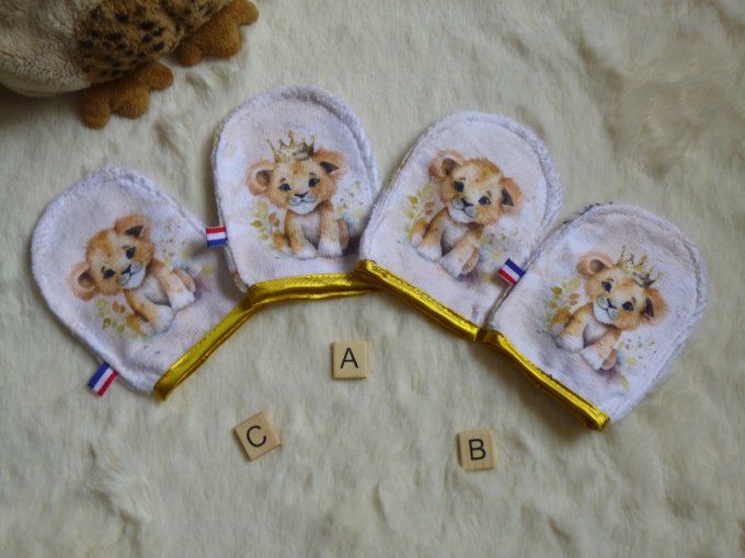 gant de toilette Lionceau