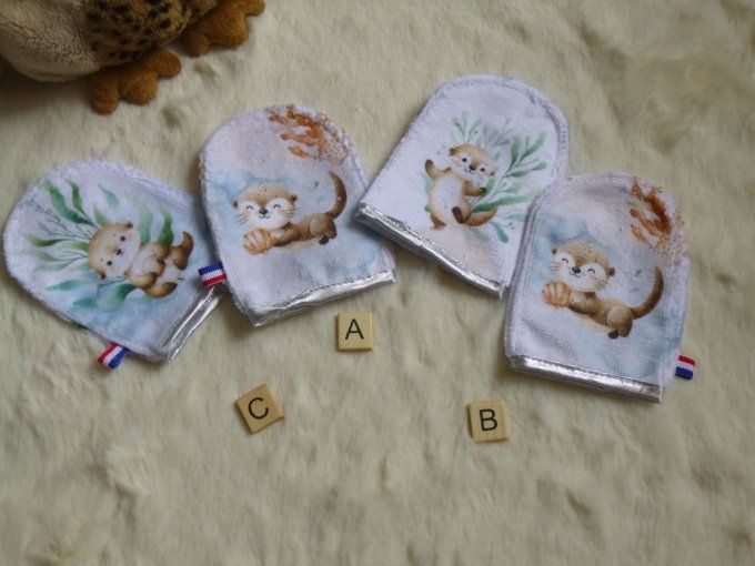 gant de toilette Loutre